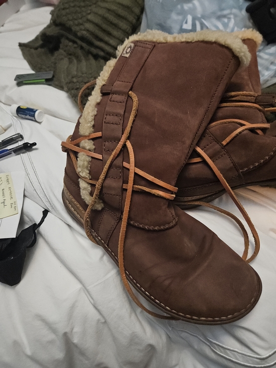 UGG Shoes - UGG Australia Women’s Brown Tall Shearling Lace-Up Boots – Size 10.5